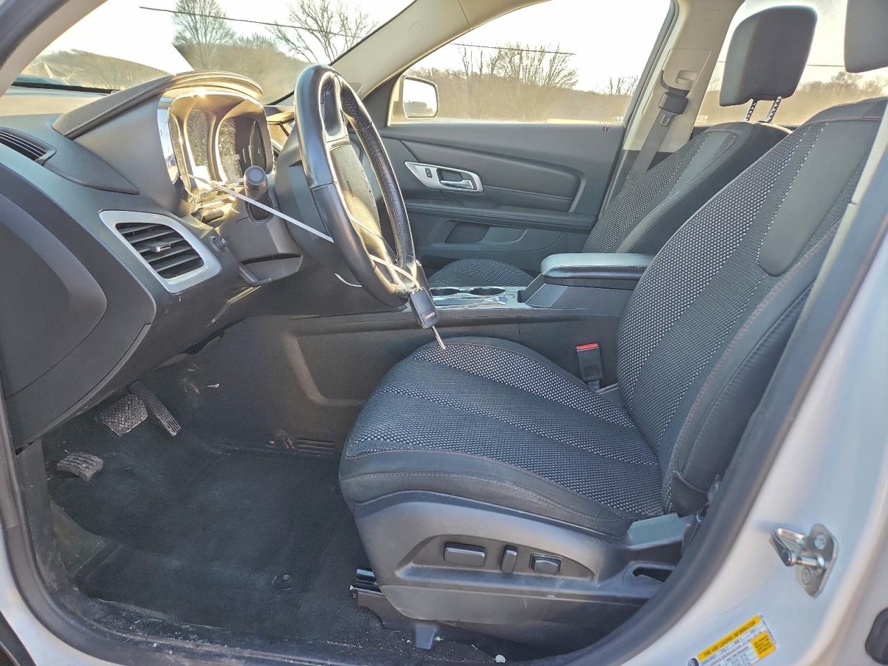 2017 GMC TERRAIN SLE photo 13