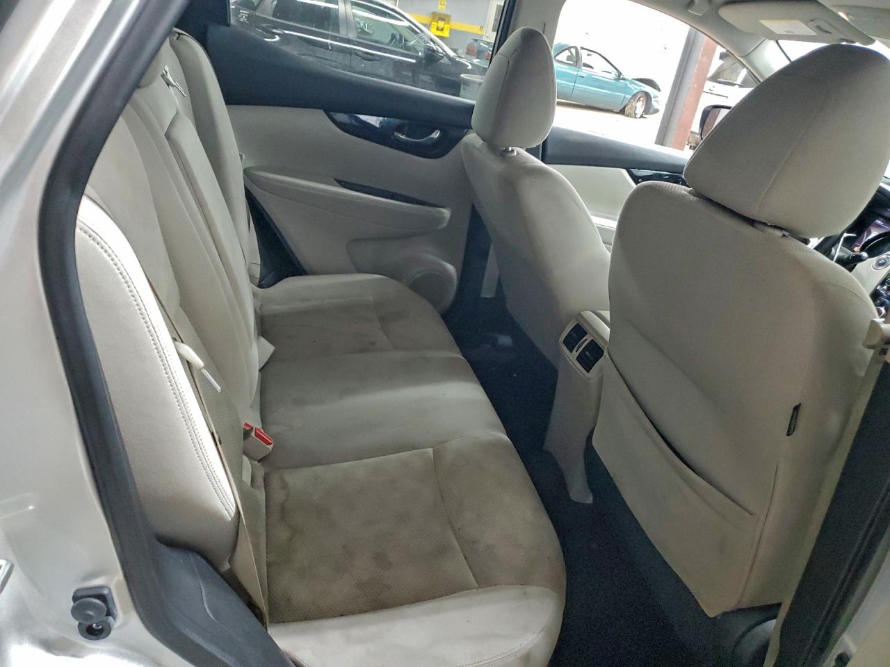 2019 NISSAN ROGUE SPORT S photo 37