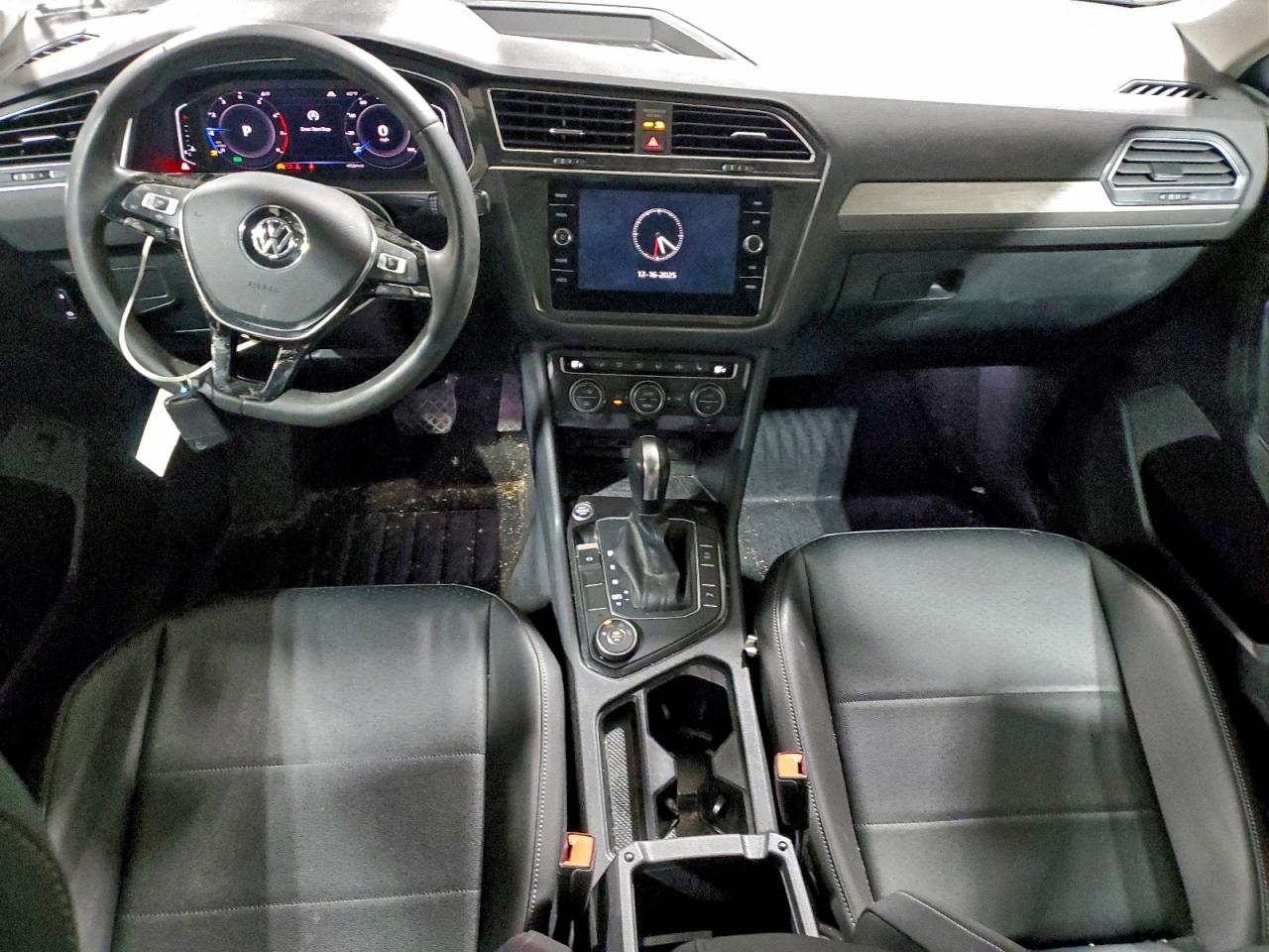 2020 VOLKSWAGEN TIGUAN SE photo 15