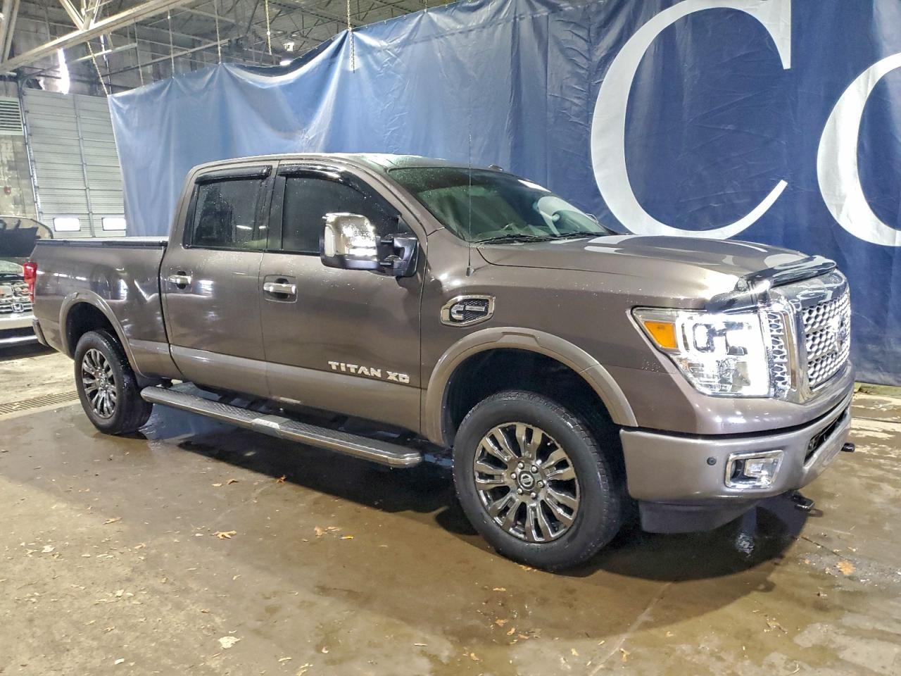 2016 NISSAN TITAN XD SL photo 4