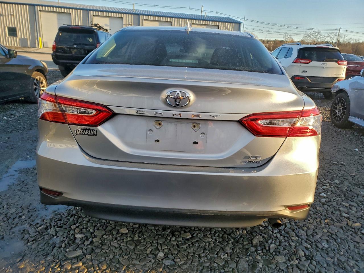 2020 TOYOTA CAMRY LE photo 11