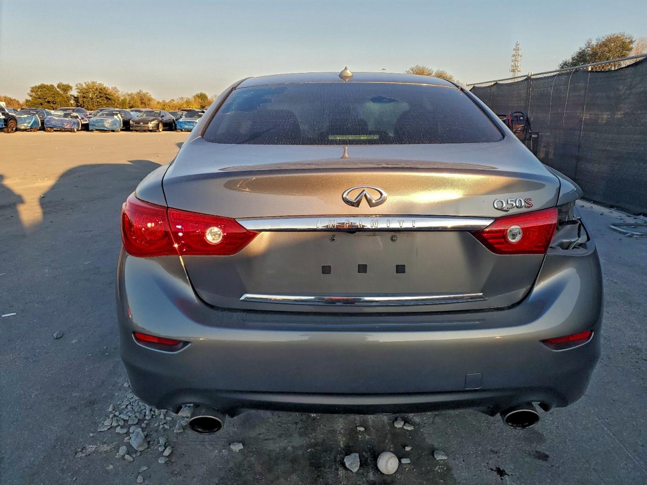 2015 INFINITI Q50 BASE photo 16