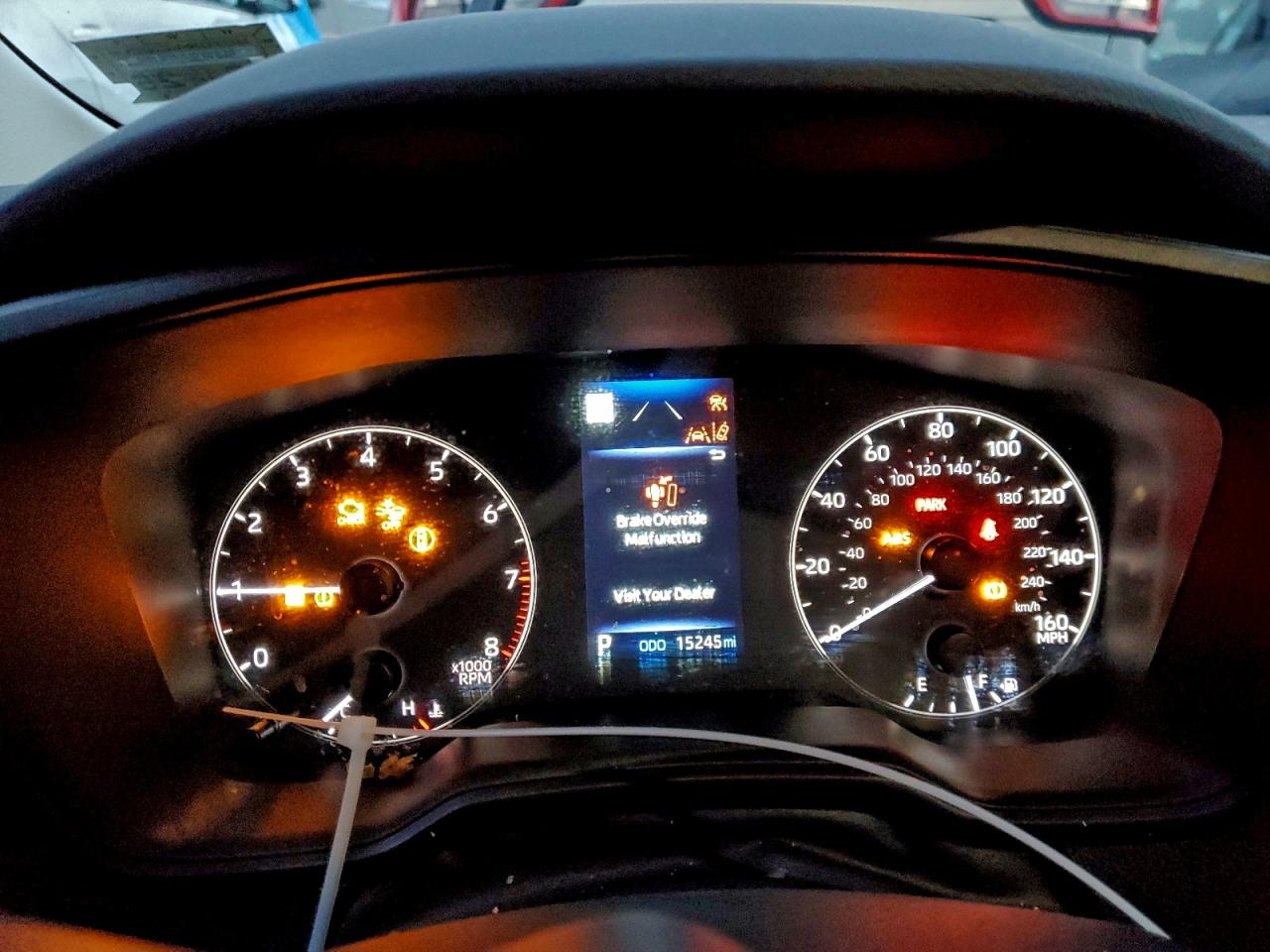 2025 TOYOTA COROLLA LE photo 25