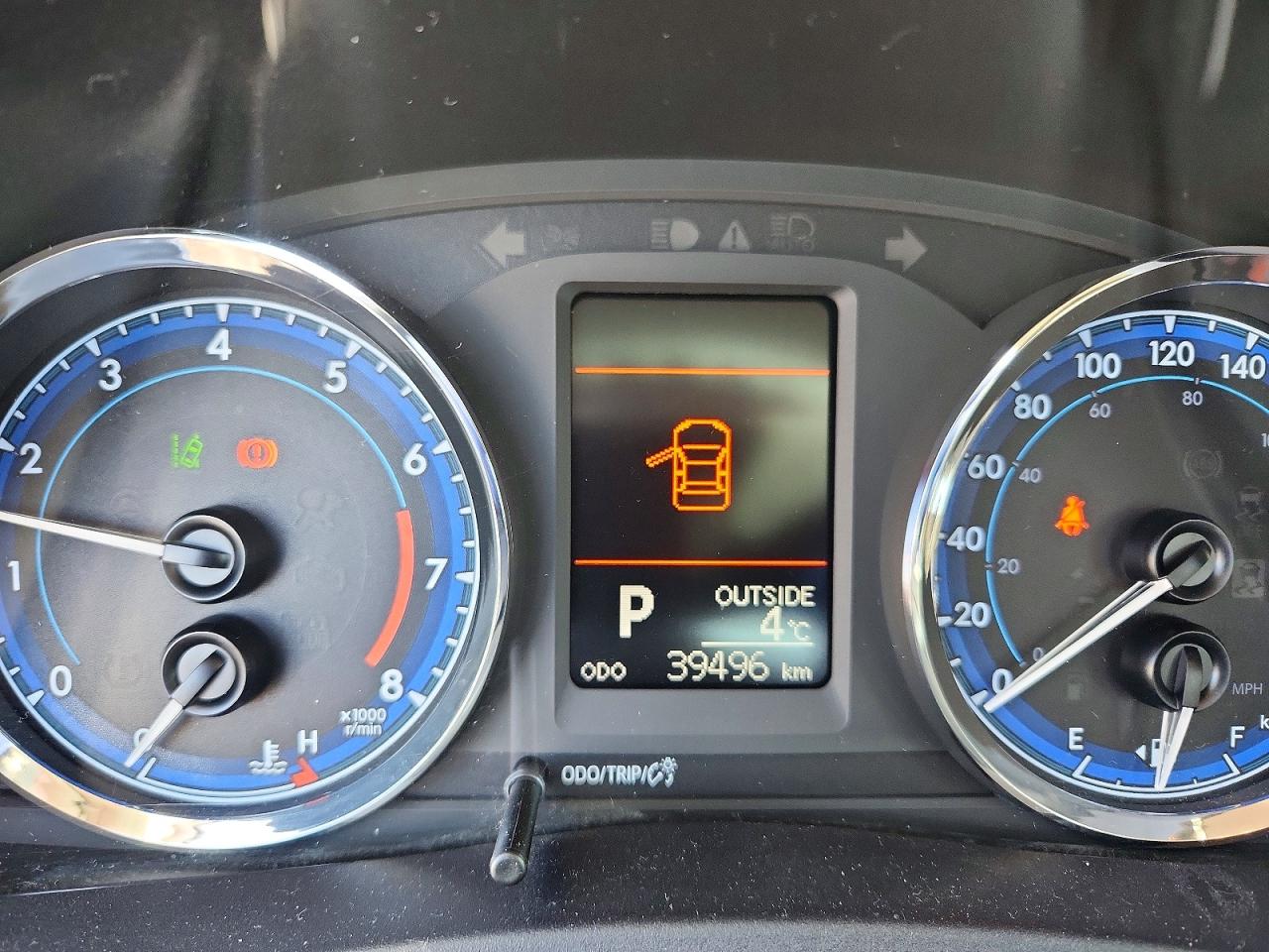 2017 TOYOTA COROLLA L photo 17