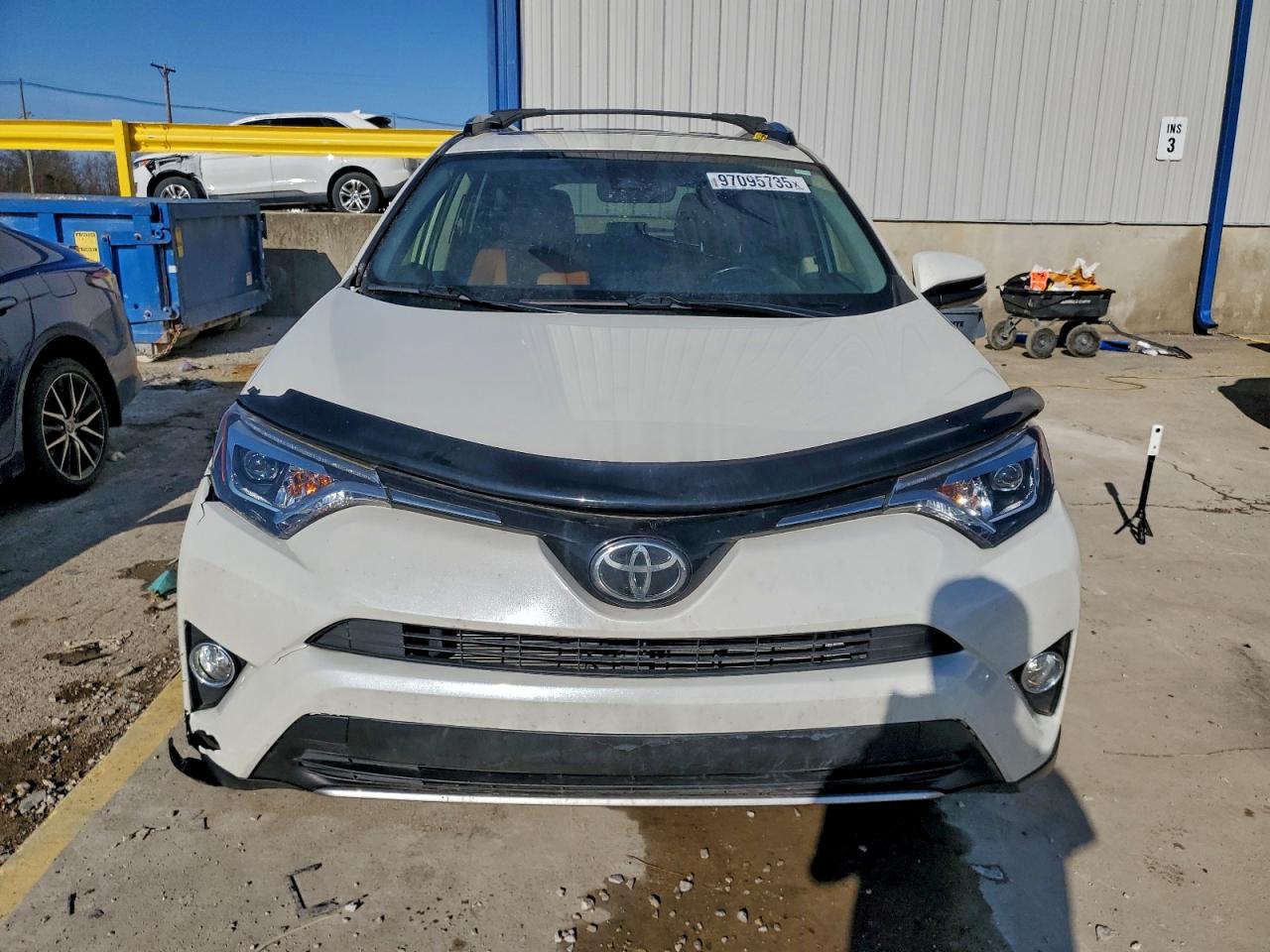 2017 TOYOTA RAV4 LIMITED photo 13