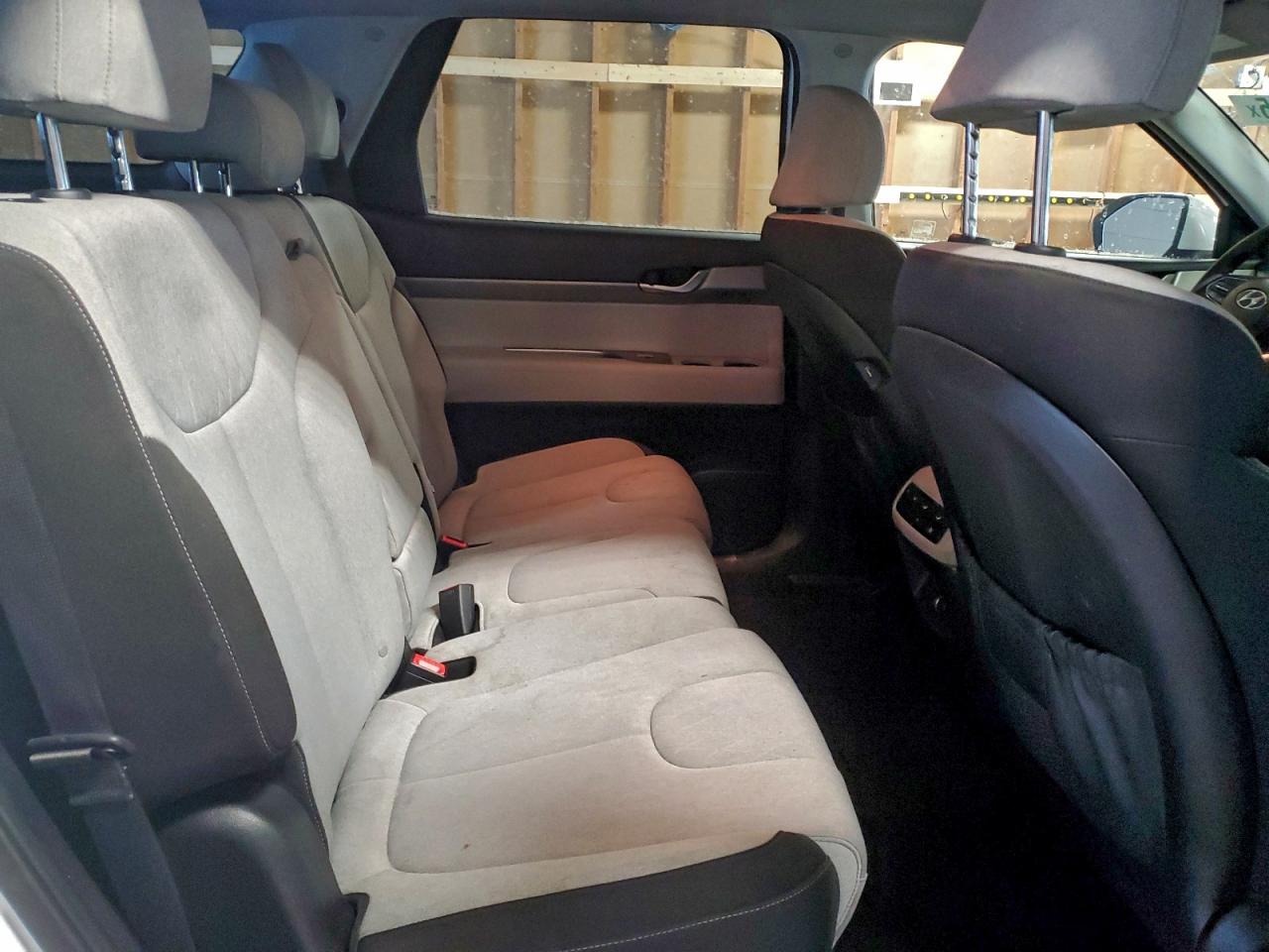 2020 HYUNDAI PALISADE SE photo 11