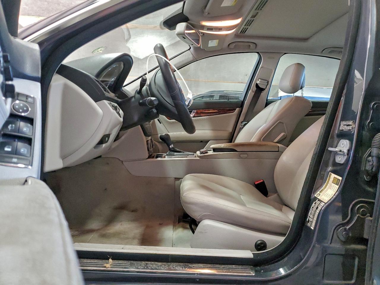 2010 MERCEDES-BENZ C 300 4MATIC photo 7