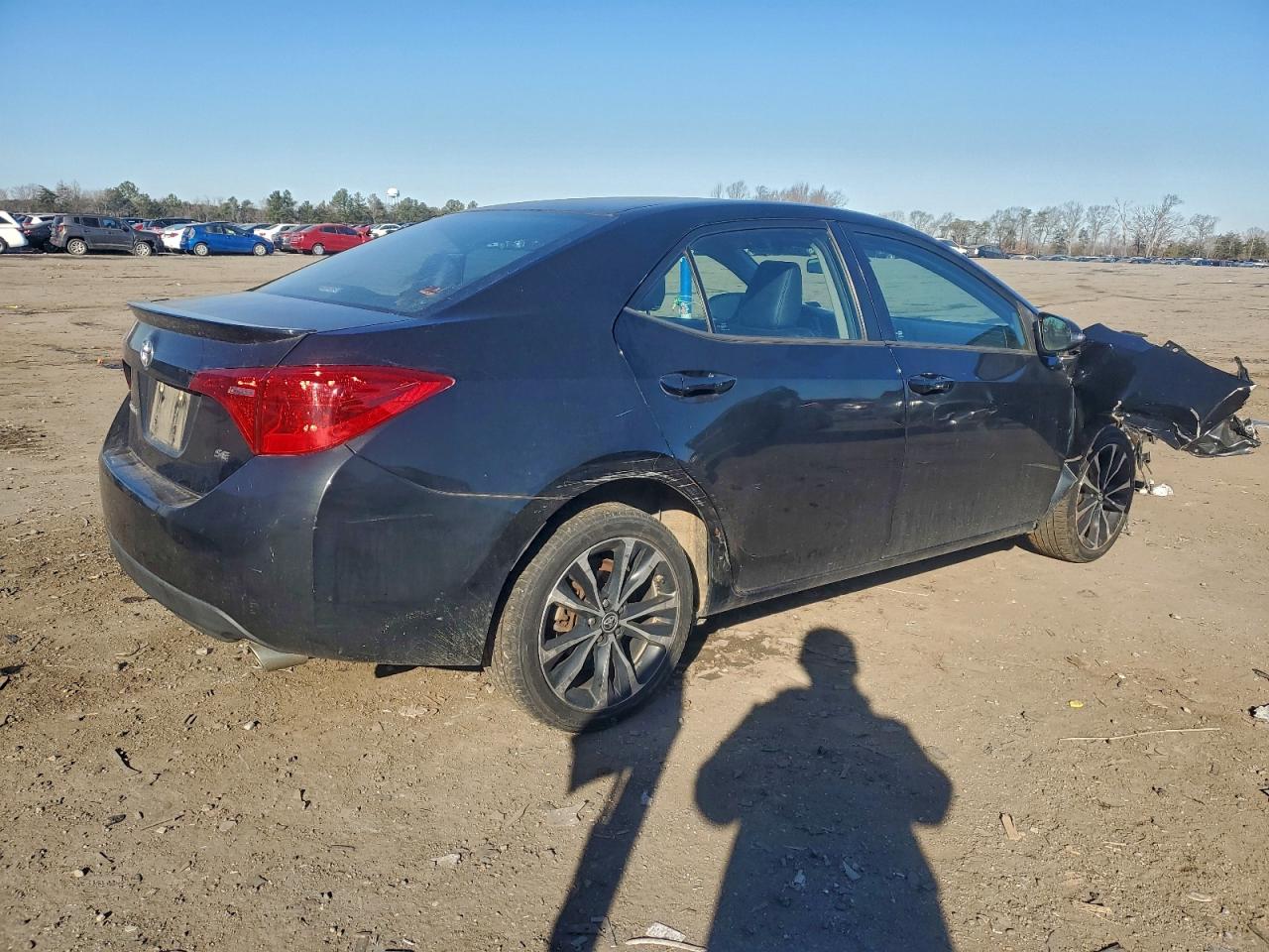 2017 TOYOTA COROLLA L photo 5