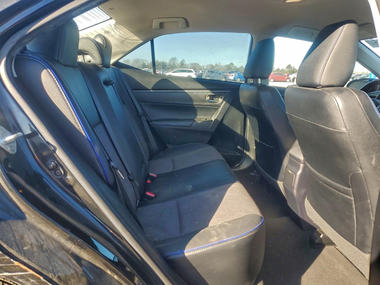2017 TOYOTA COROLLA L photo 19