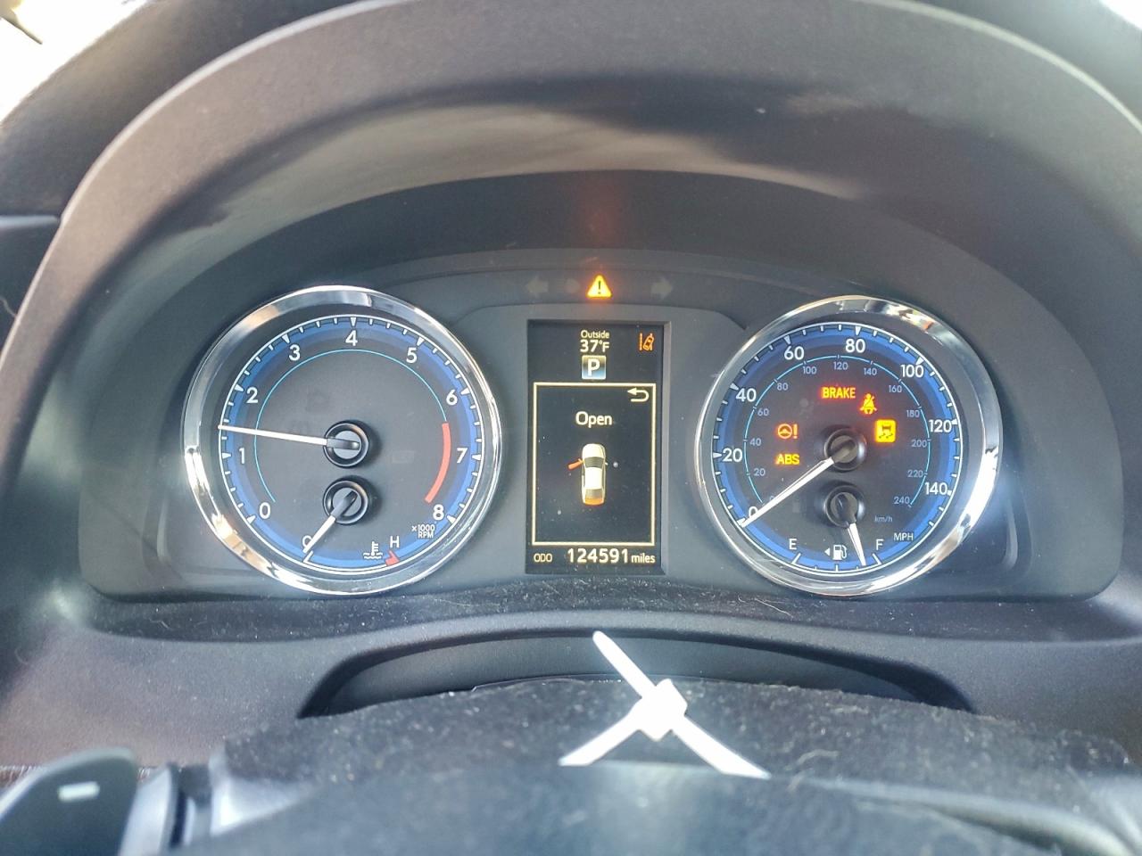 2017 TOYOTA COROLLA L photo 17