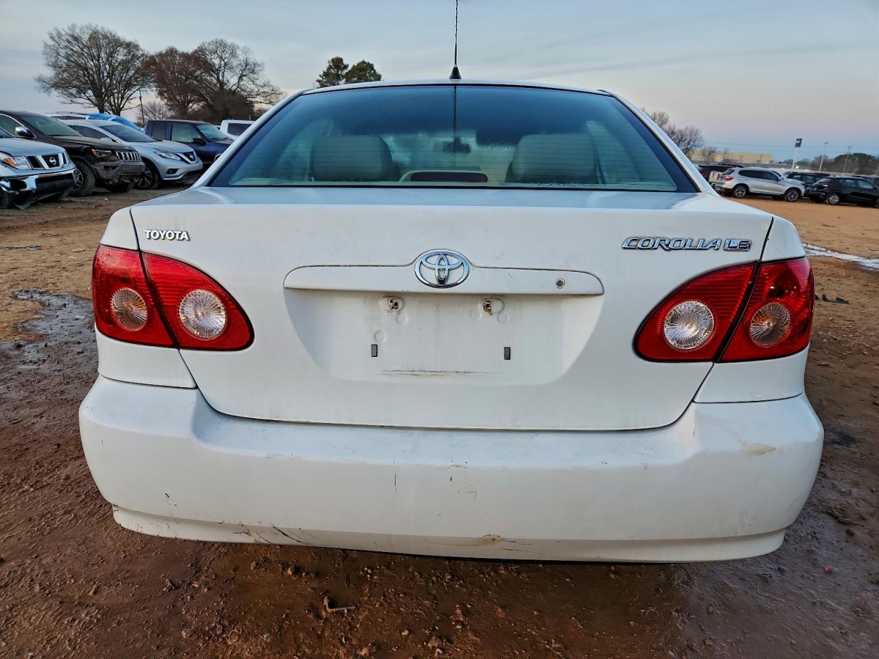 2005 TOYOTA COROLLA CE photo 6