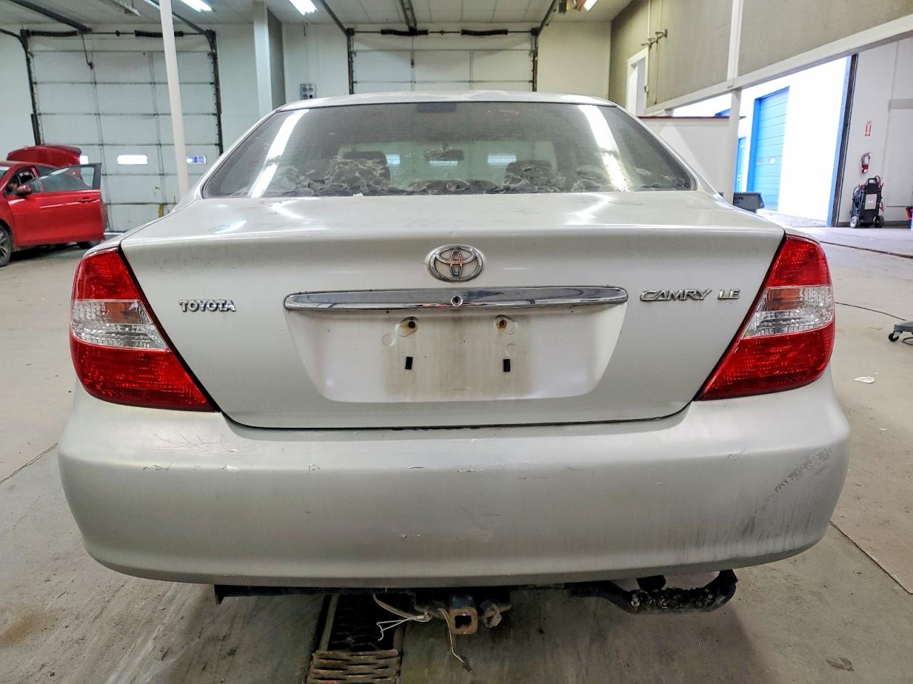 2002 TOYOTA CAMRY LE photo 11