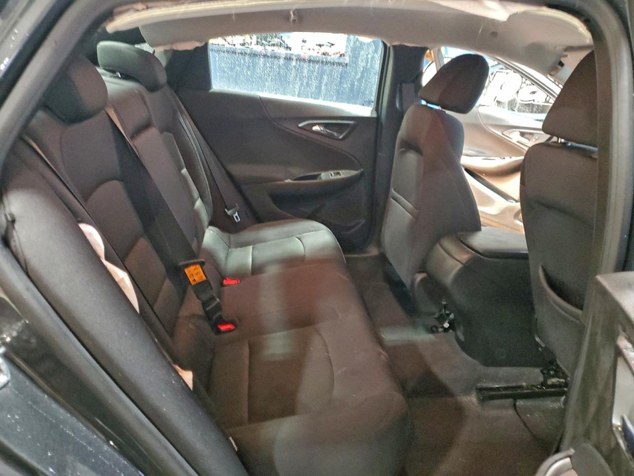 2017 CHEVROLET MALIBU LS photo 10