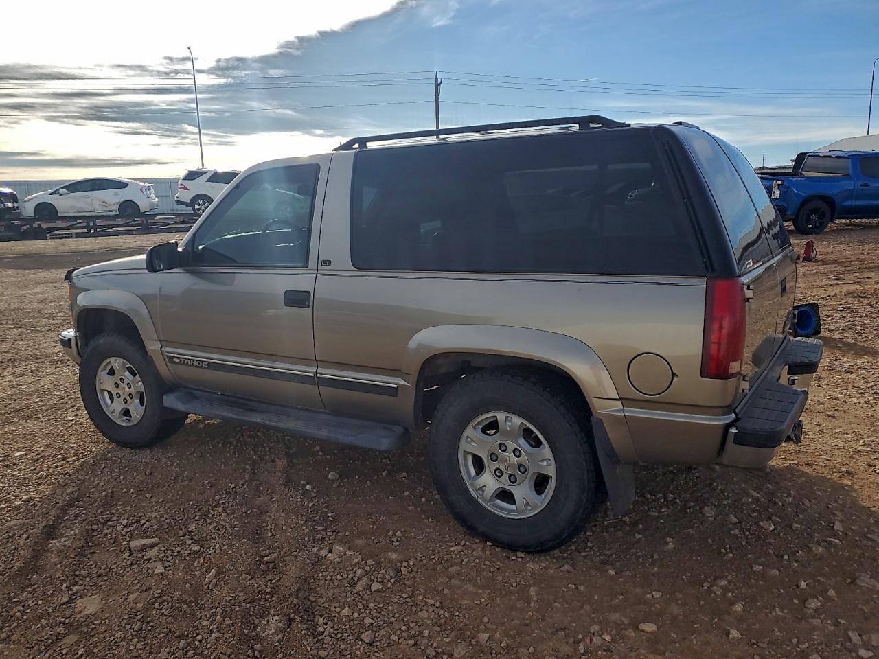 1999 CHEVROLET TAHOE K1500 photo 2