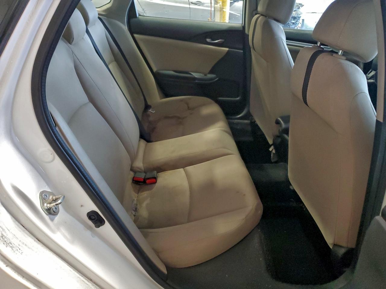 2016 HONDA CIVIC LX photo 10