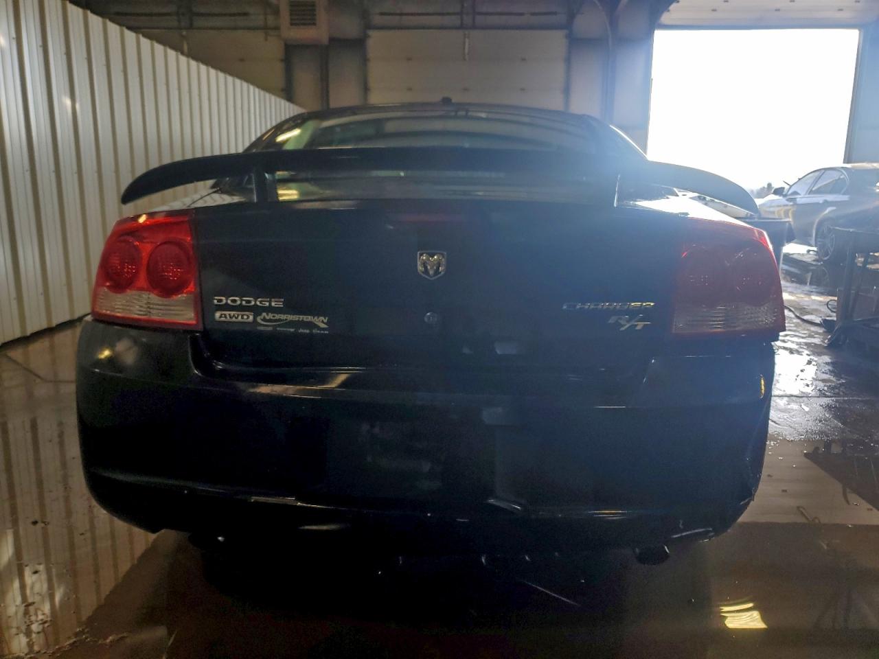 2010 DODGE CHARGER R/T photo 6