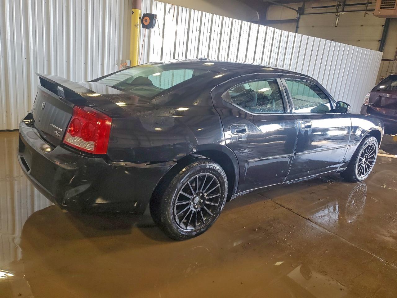 2010 DODGE CHARGER R/T photo 3