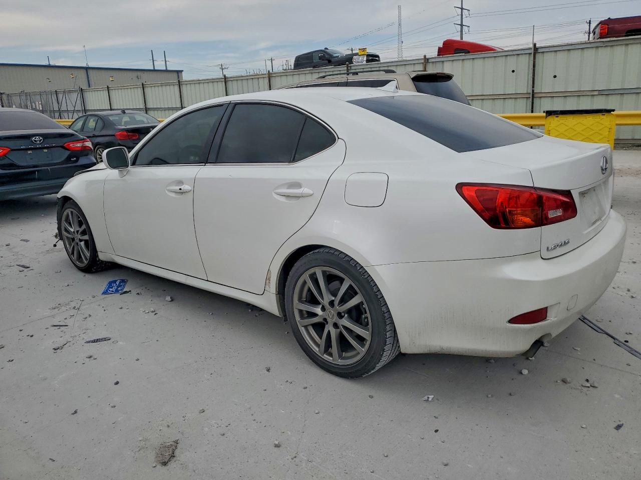 2008 LEXUS IS 250 photo 2