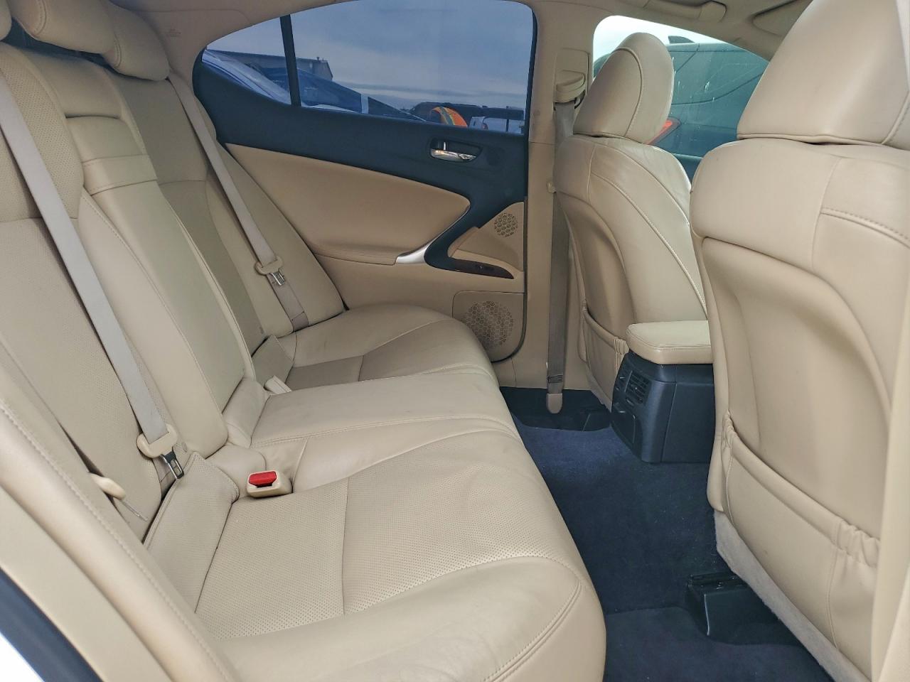 2008 LEXUS IS 250 photo 10