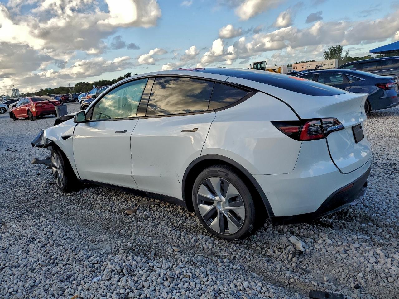 2021 TESLA MODEL Y photo 2