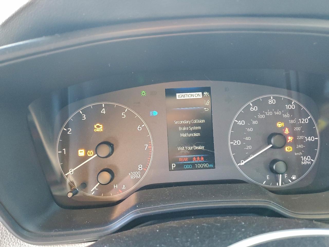 2025 TOYOTA COROLLA LE photo 17