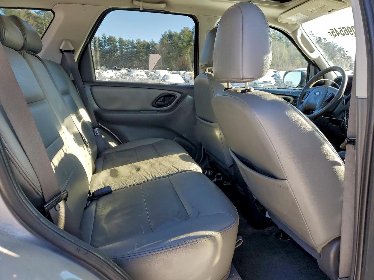 2006 FORD ESCAPE XLT photo 11