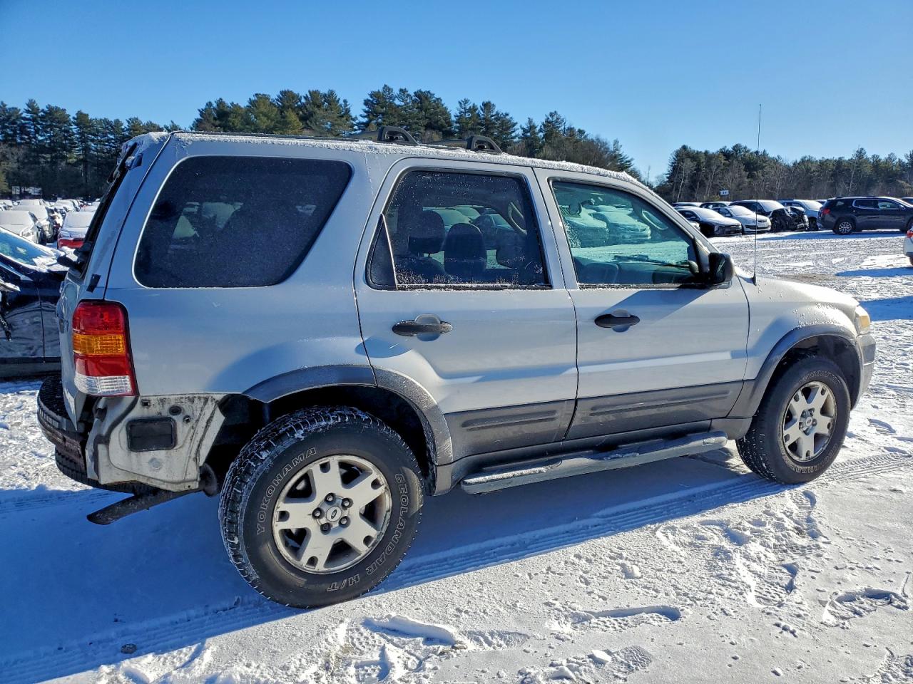2006 FORD ESCAPE XLT photo 3