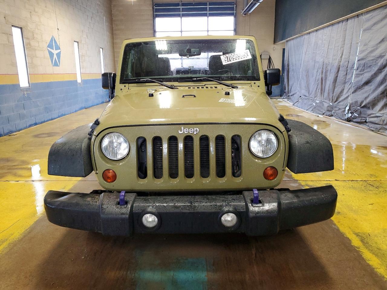 2013 JEEP WRANGLER SPORT photo 5