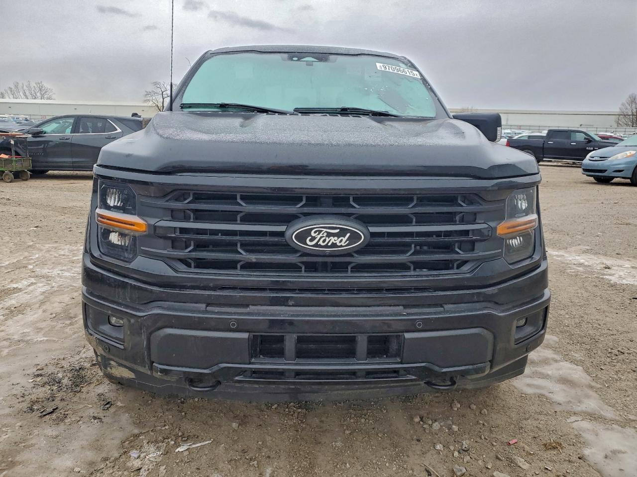 2025 FORD F150 XLT photo 5