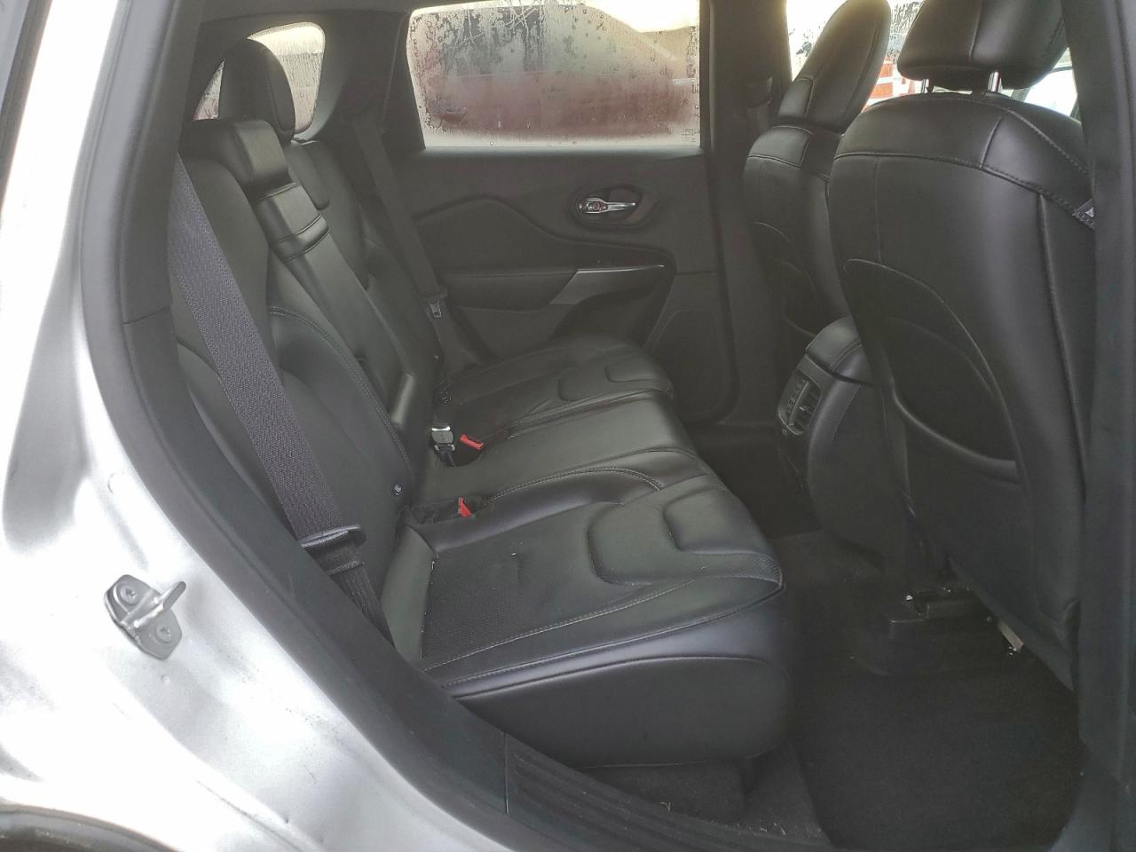 2019 JEEP CHEROKEE LIMITED photo 11
