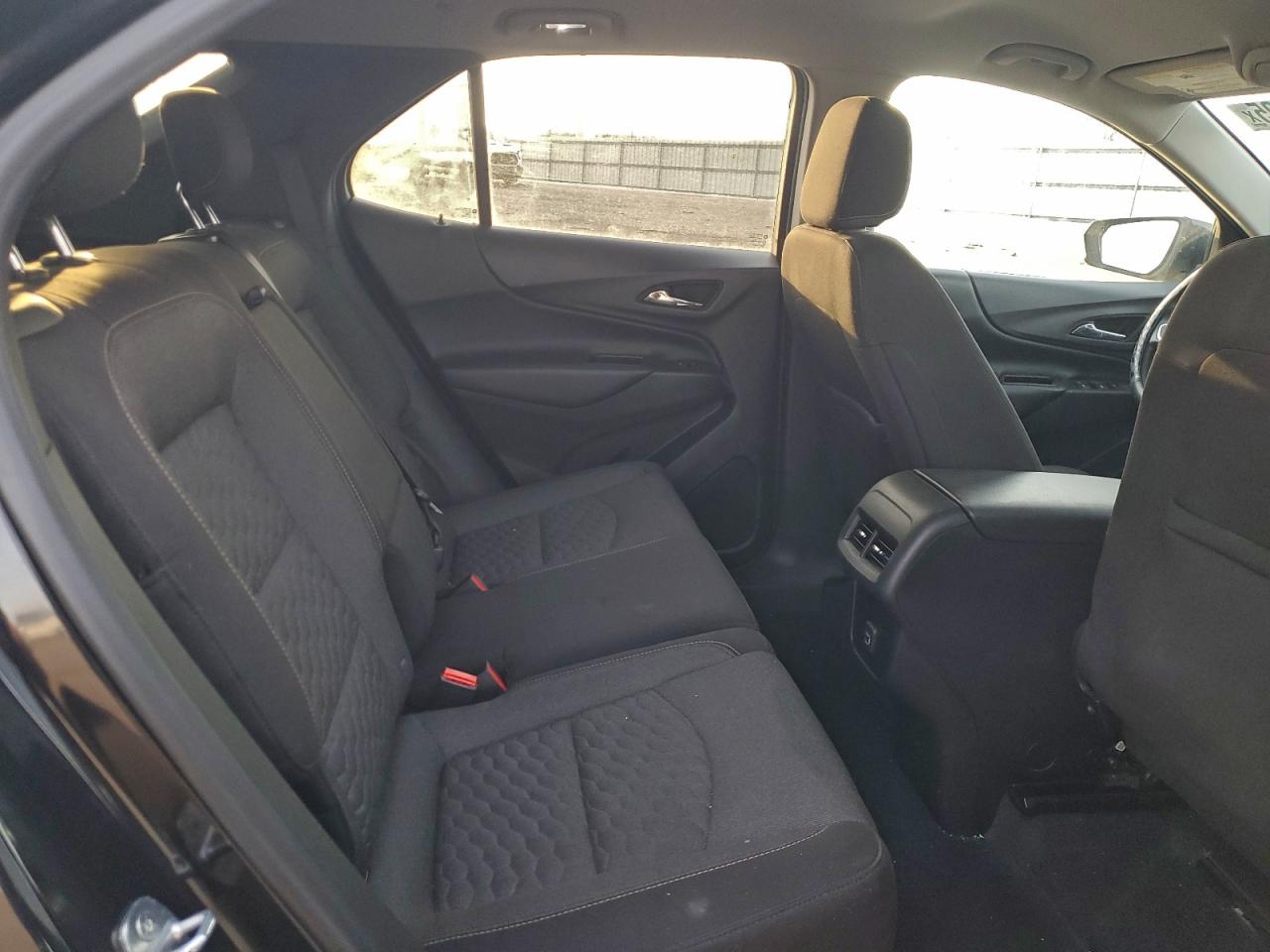 2020 CHEVROLET EQUINOX LT photo 11