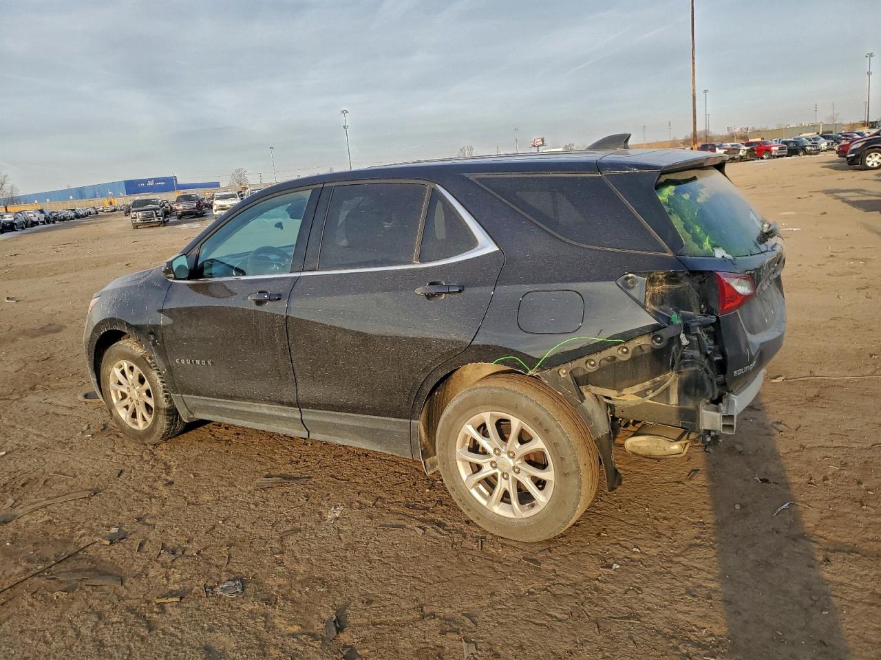 2020 CHEVROLET EQUINOX LT photo 2
