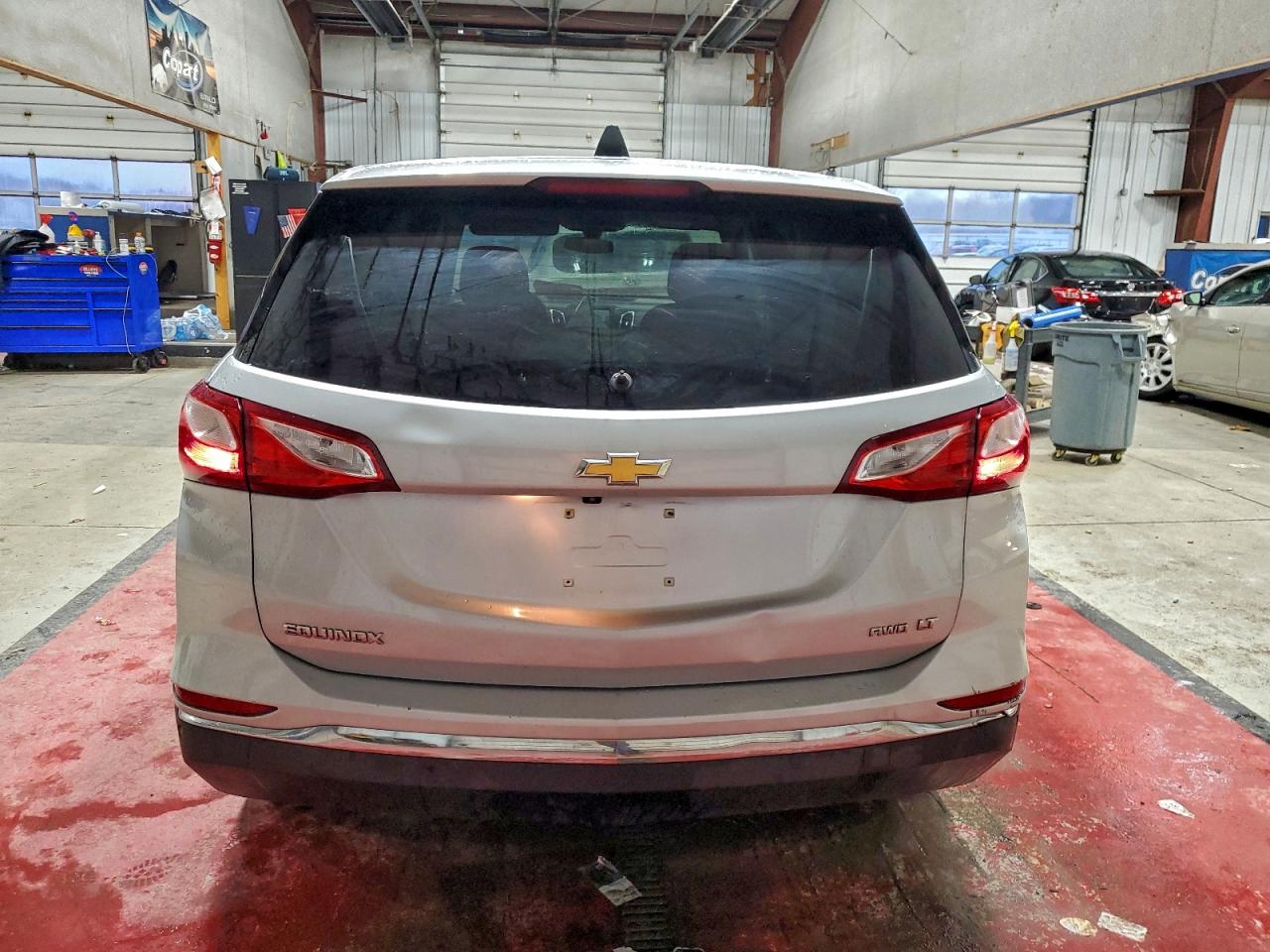 2018 CHEVROLET EQUINOX LT photo 16