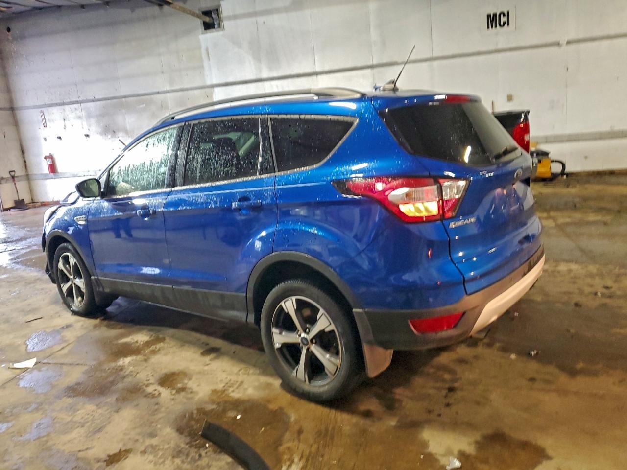 2018 FORD ESCAPE SEL photo 3