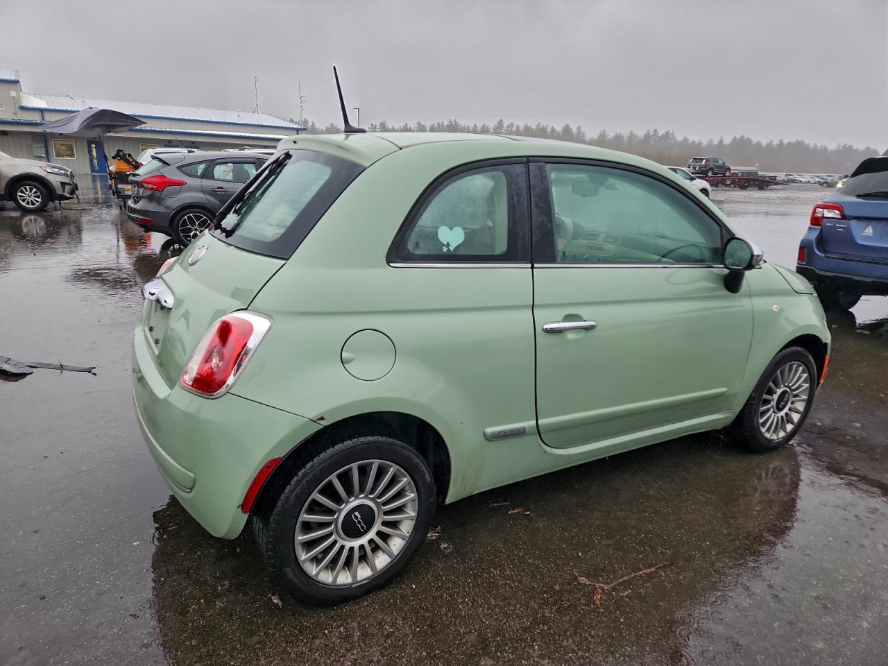 2012 FIAT 500 LOUNGE photo 5
