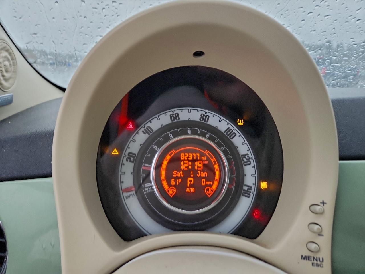 2012 FIAT 500 LOUNGE photo 17