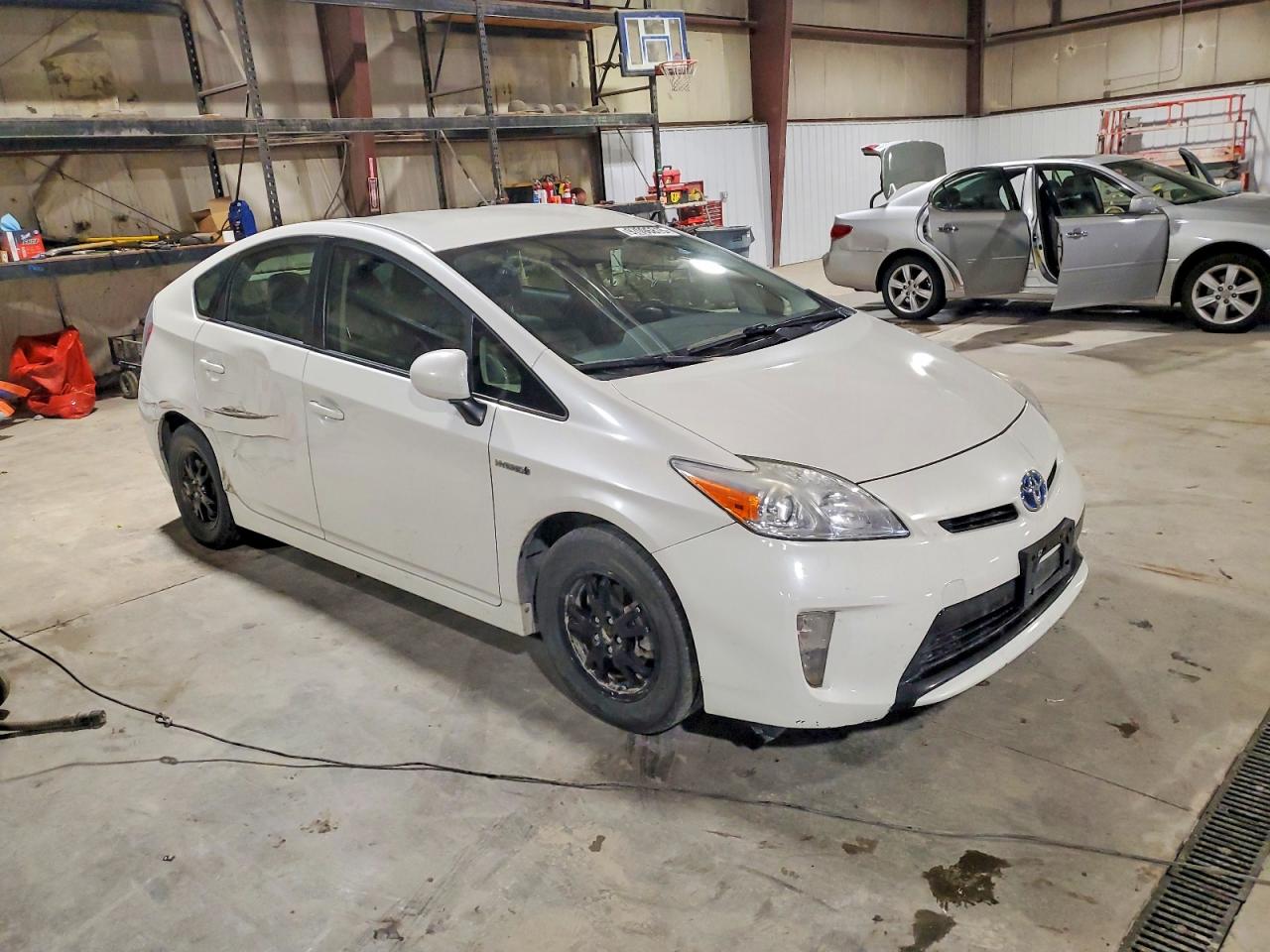 2013 TOYOTA PRIUS photo 7