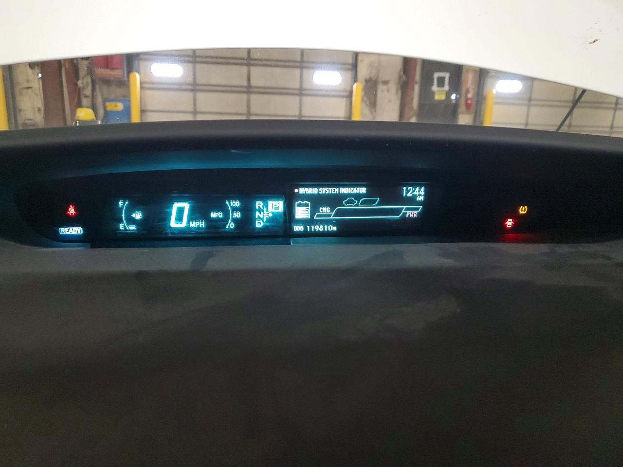 2013 TOYOTA PRIUS photo 17