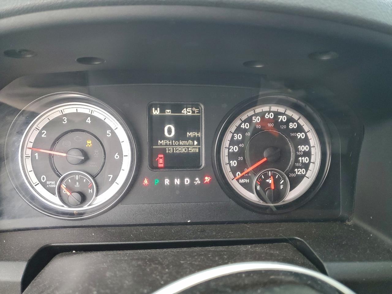 2015 RAM 1500 SLT photo 17