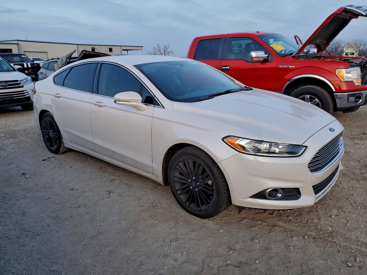 2013 FORD FUSION SE photo 13