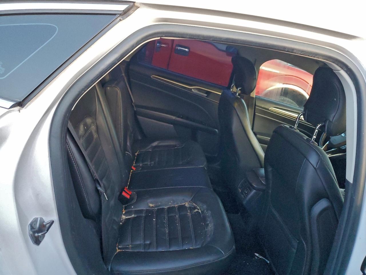 2013 FORD FUSION SE photo 37