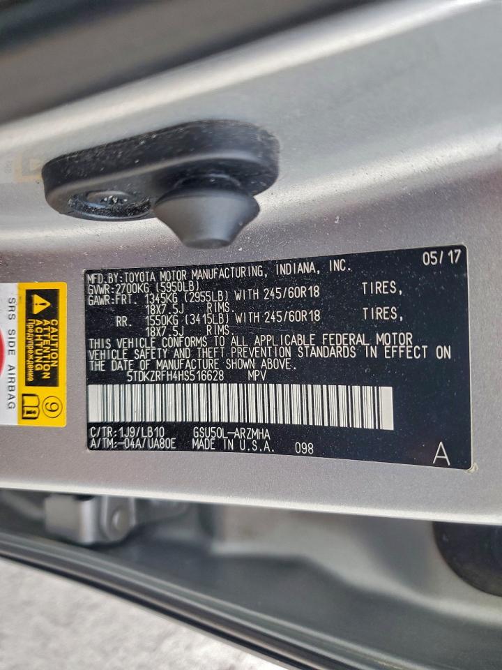 2017 TOYOTA HIGHLANDER SE photo 13
