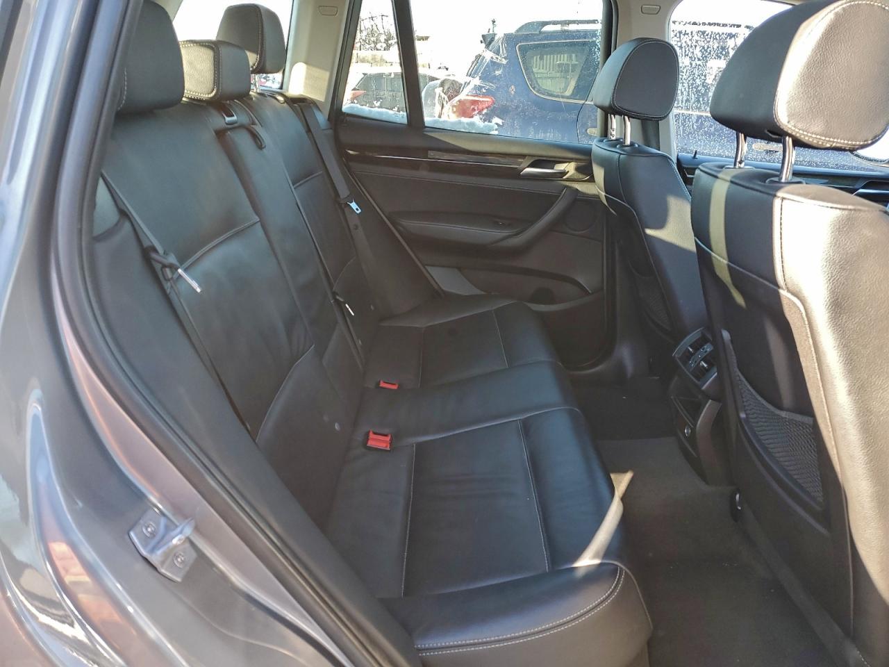 2014 BMW X3 XDRIVE28I photo 31