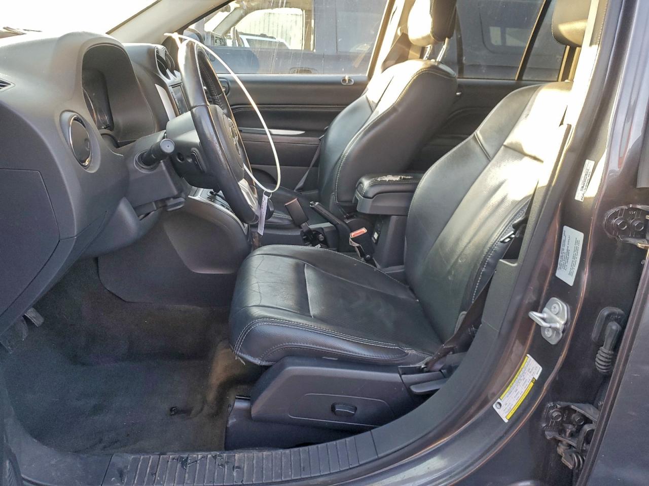 2016 JEEP COMPASS LATITUDE photo 13