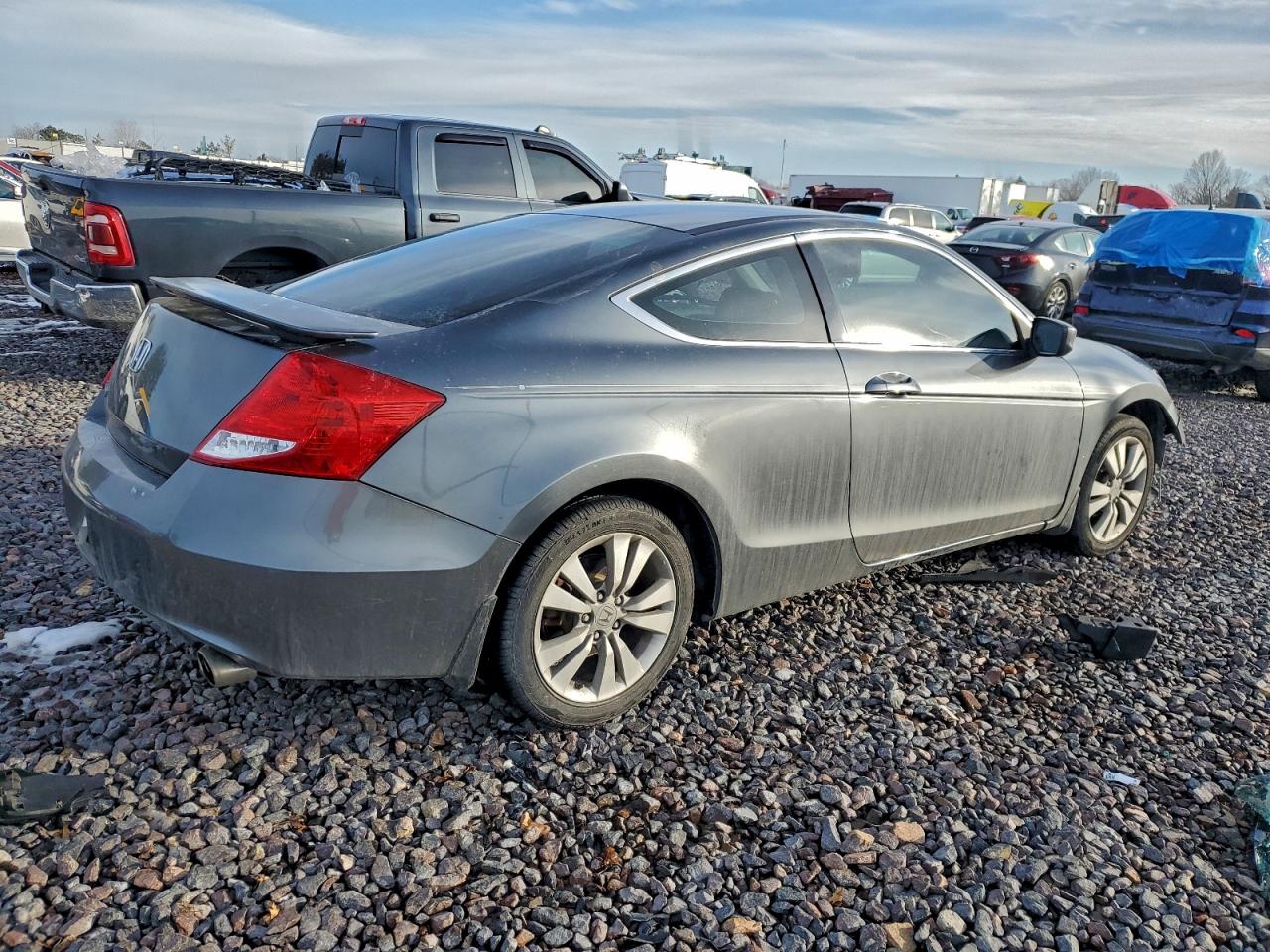 2012 HONDA ACCORD LX photo 3