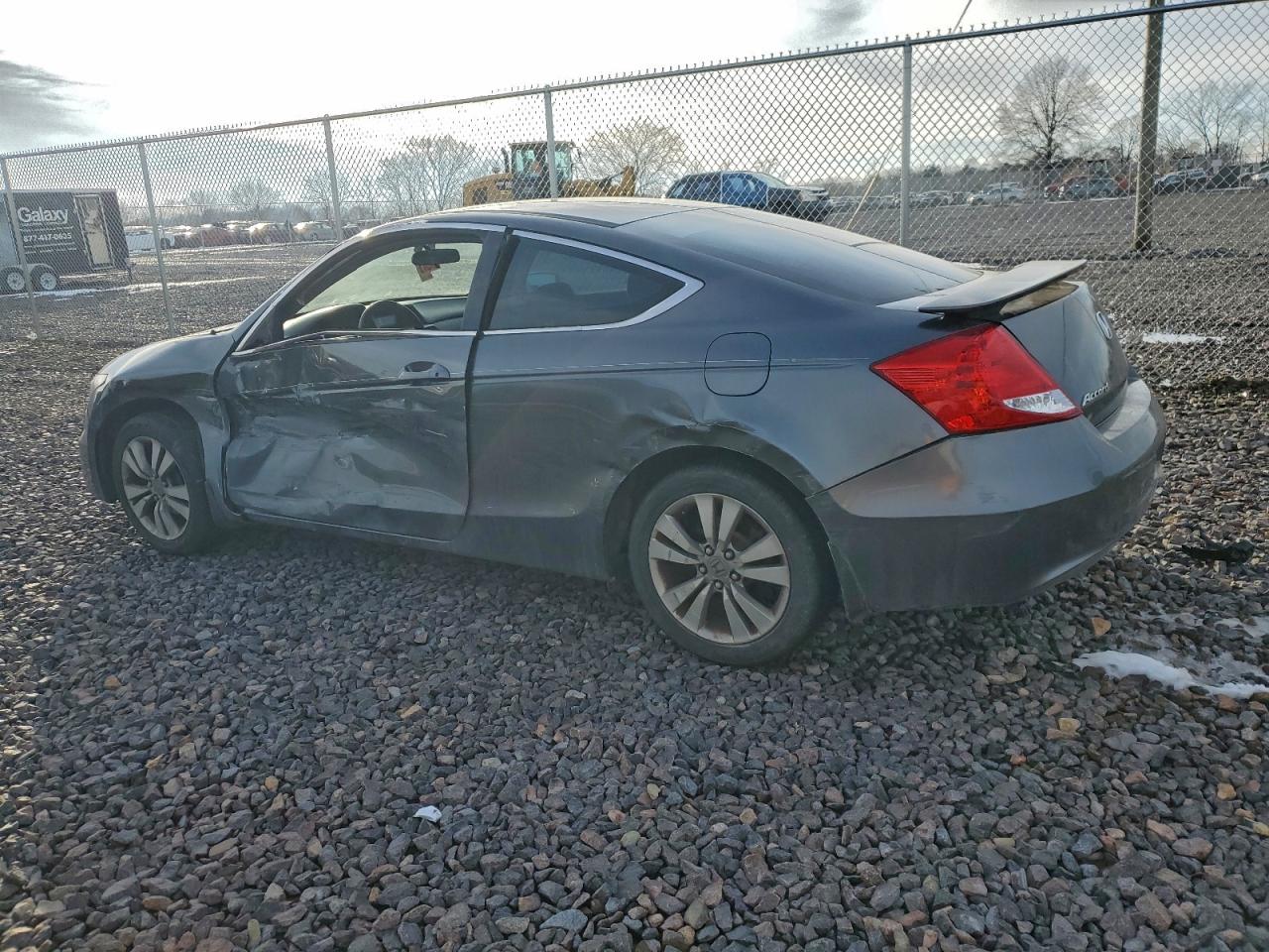 2012 HONDA ACCORD LX photo 2