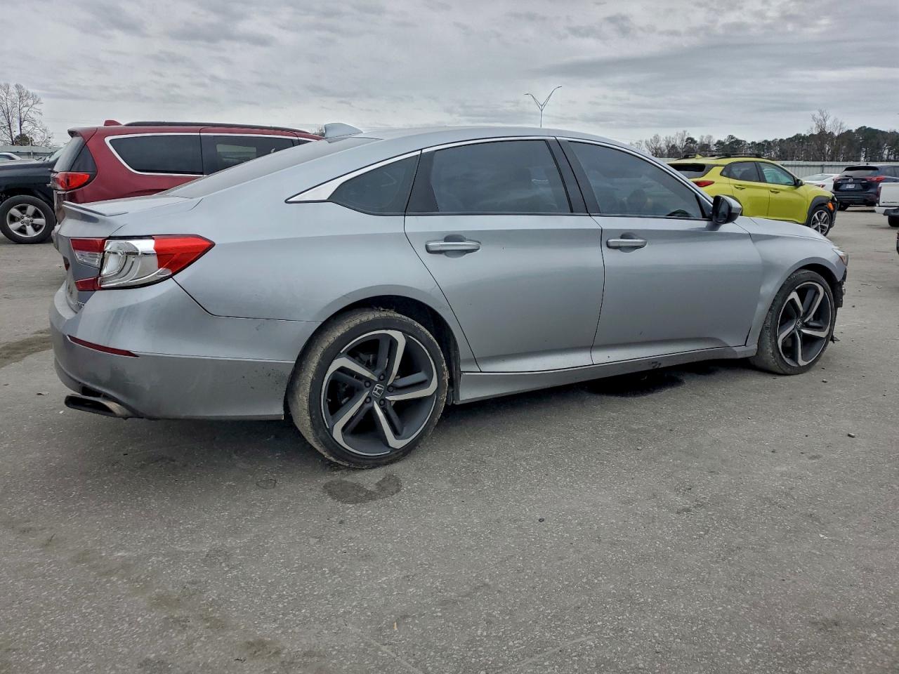 2020 HONDA ACCORD SPORT photo 3