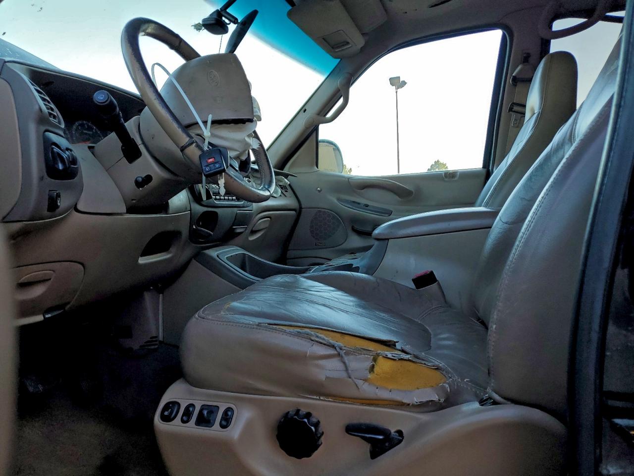 1999 FORD EXPEDITION photo 7