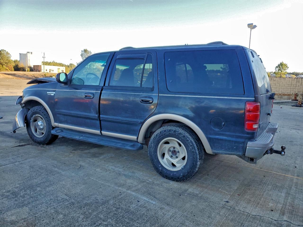 1999 FORD EXPEDITION photo 2