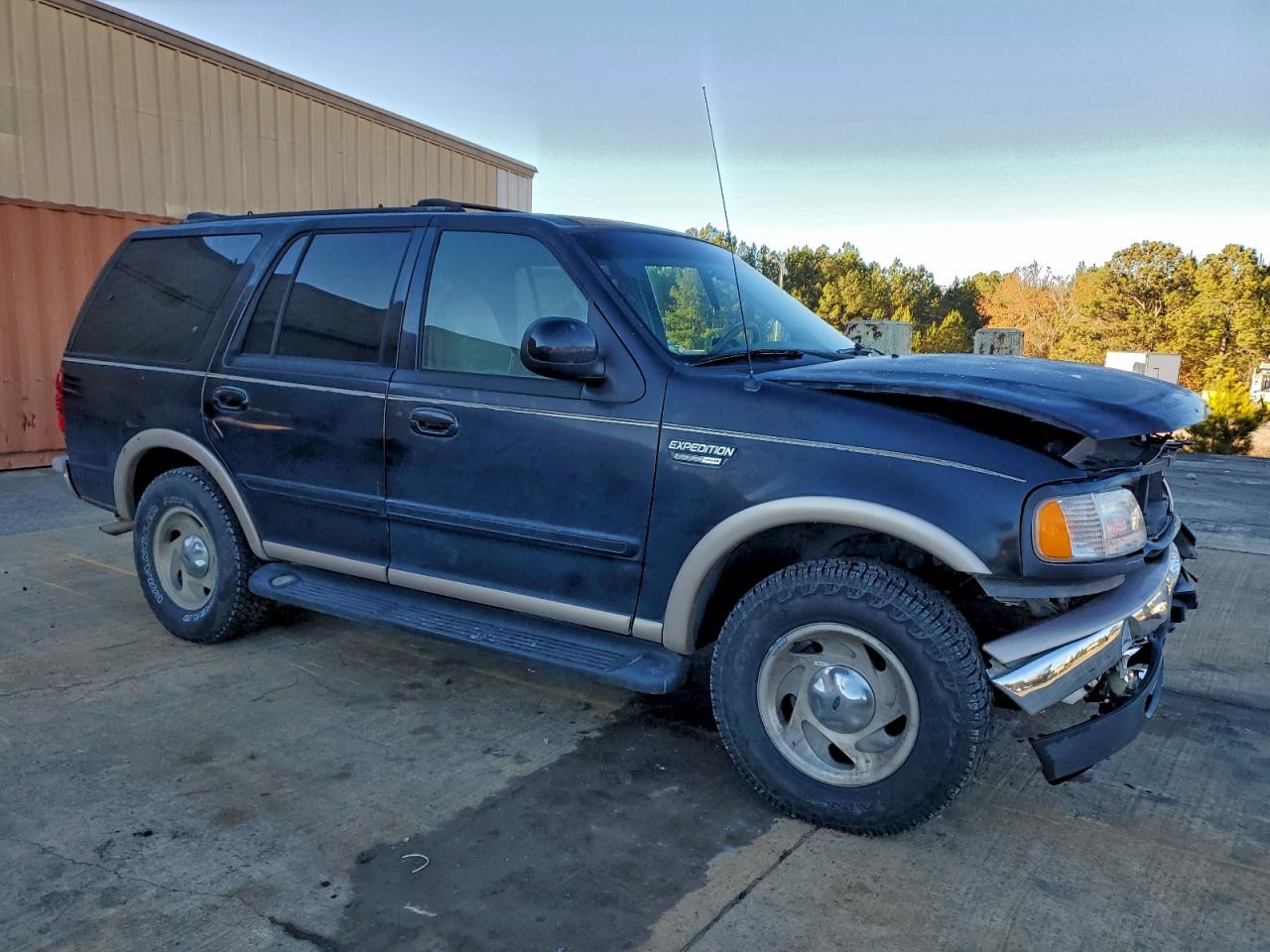 1999 FORD EXPEDITION photo 4